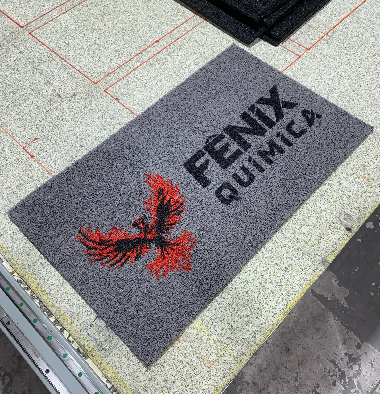 Capacho Empresarial — Fênix Química — Identidade visual