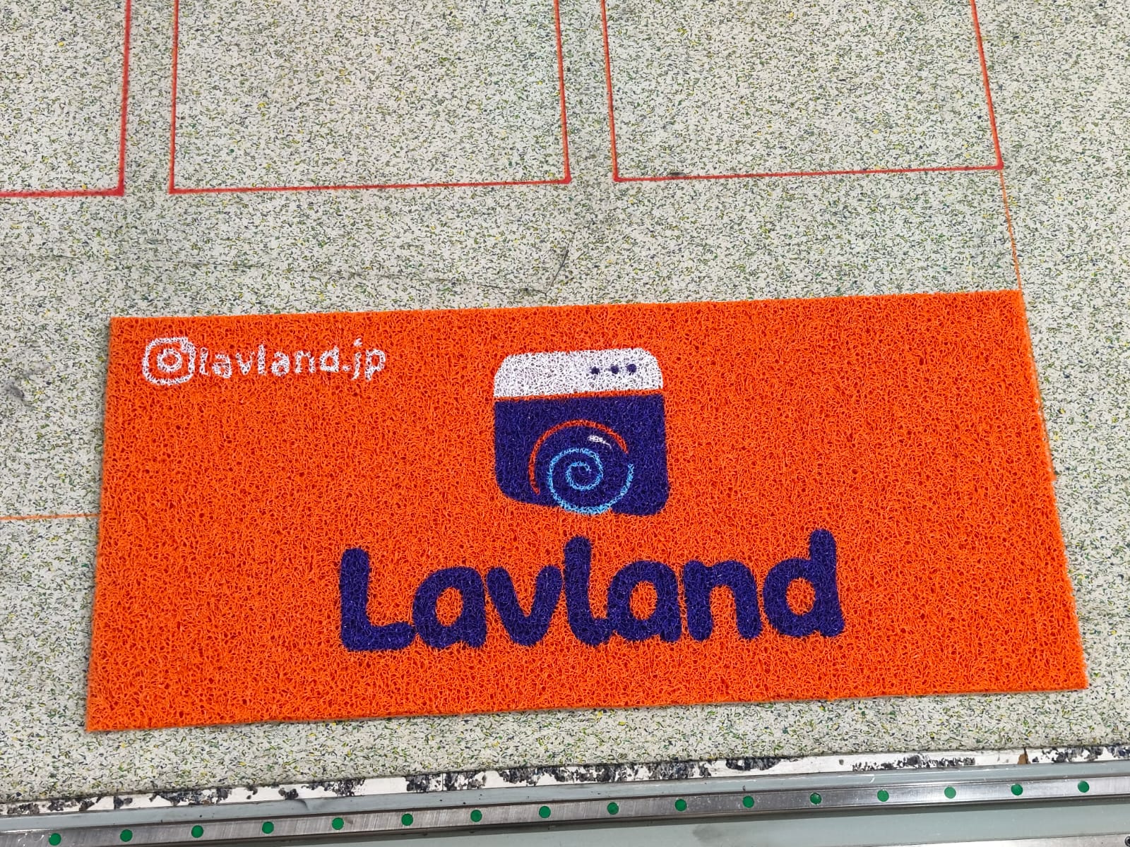 Capacho Empresarial — Lavland — Versão laranja